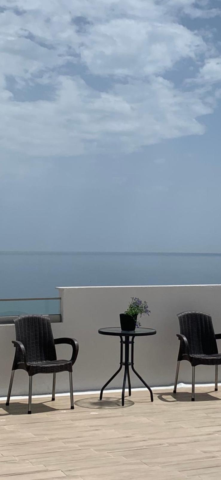 Hotel12 Leptokaryá Luaran gambar