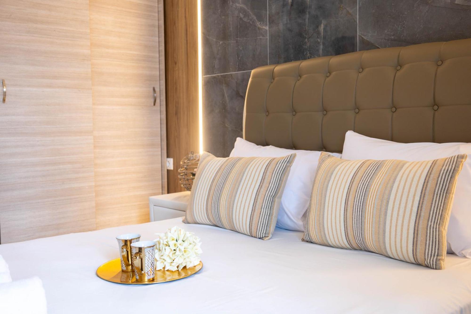 Hotel12 Leptokaryá Luaran gambar